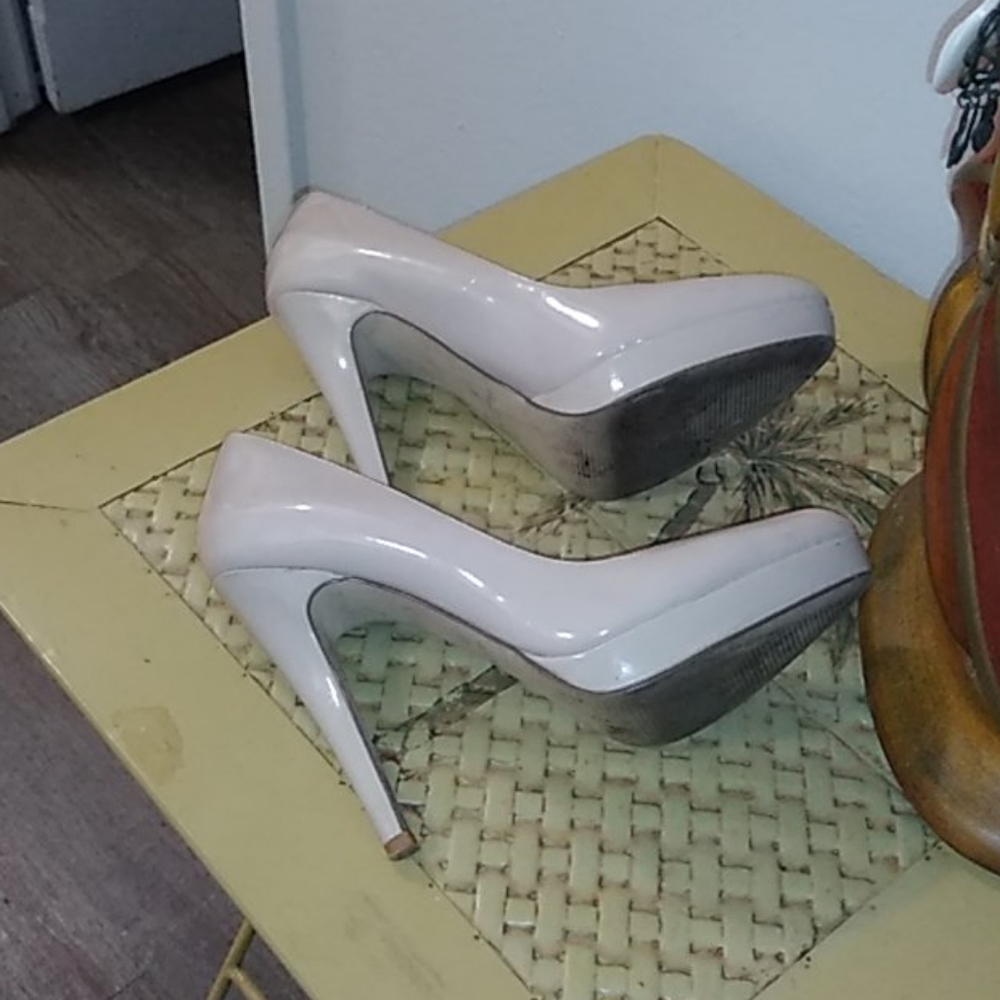 ALDO heels - Picture 4 of 4